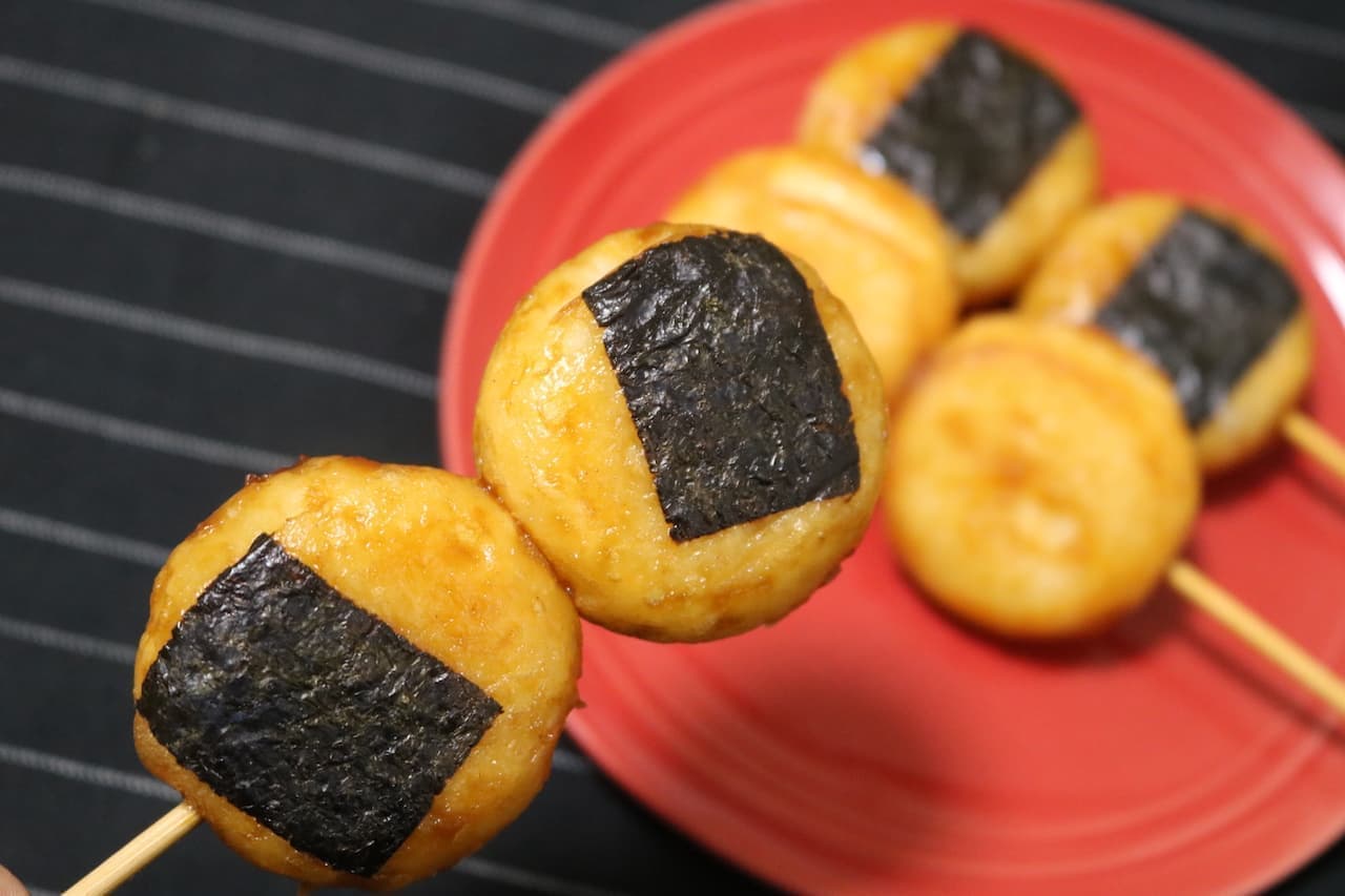 Seijo Ishii "Mochiri Fried Mochi (Soy Sauce / Miso)"