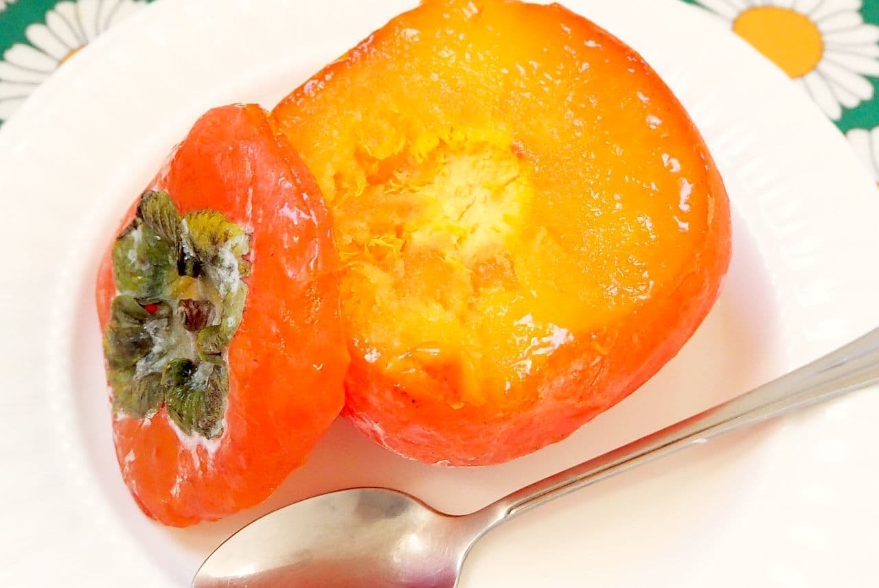 熟しすぎた柿の「冷凍柿」レシピ