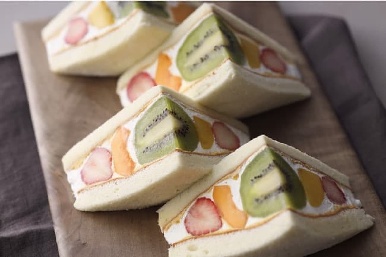 Patisserie Kihachi "Kihachi Trifle Fruit Sandwich"