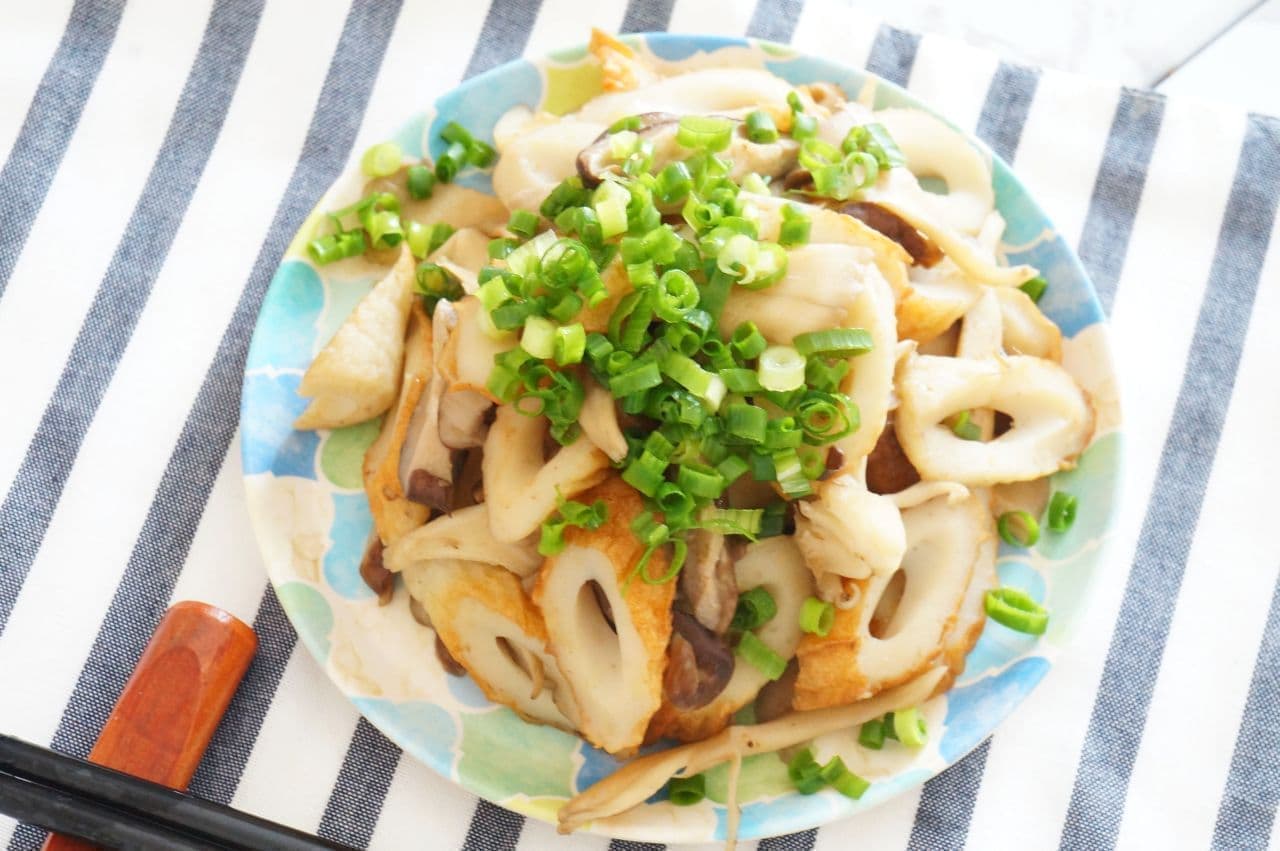 Simple recipe for "stir-fried mushrooms and chikuwa with ginger"
