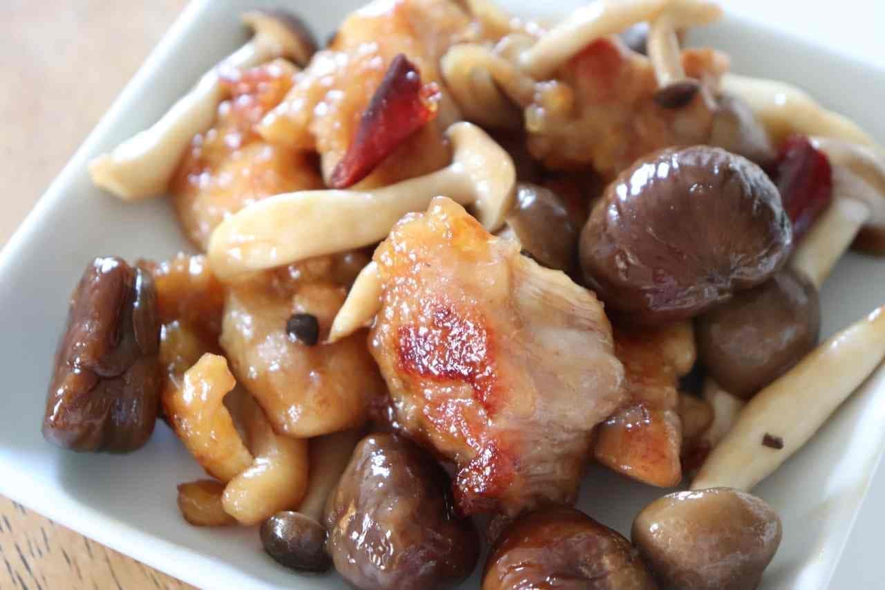 "Chinese stir-fried chicken and sweet chestnuts" recipe