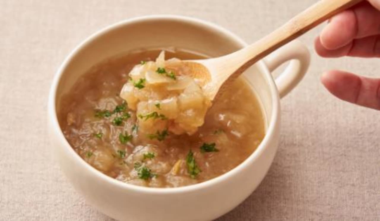 石井食品「美瑛で育った 本山さんのたまねぎと塩だけで作ったスープ」
