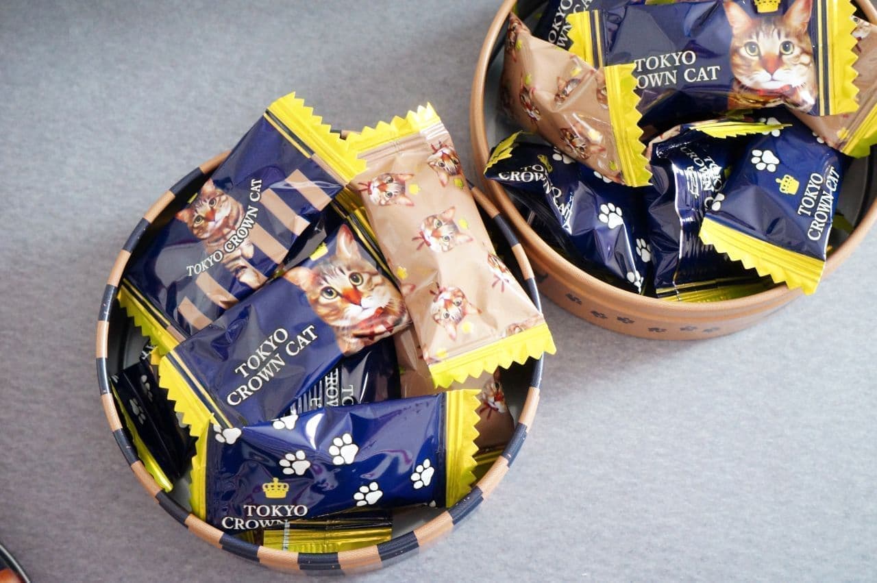 Tokyo Crown Cat Petit Sweet Candy