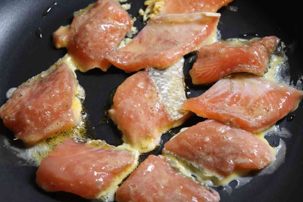 「鮭のピカタ」レシピ