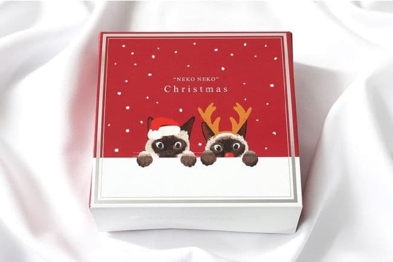 ねこねこチーズケーキ「にゃんチー 4個入（プレーン＆いちご）」のクリスマス専用BOX