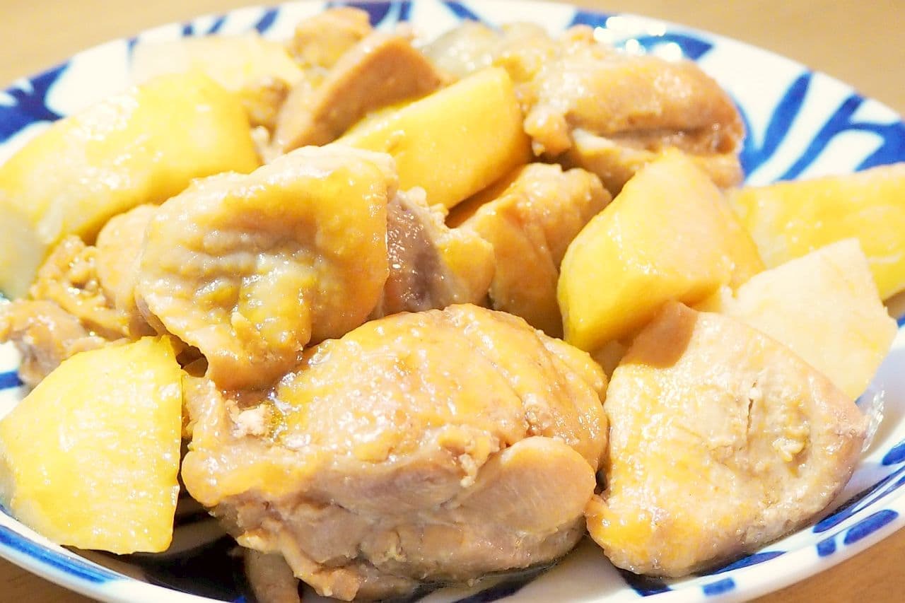「里芋と鶏もも肉のうま煮」レシピ