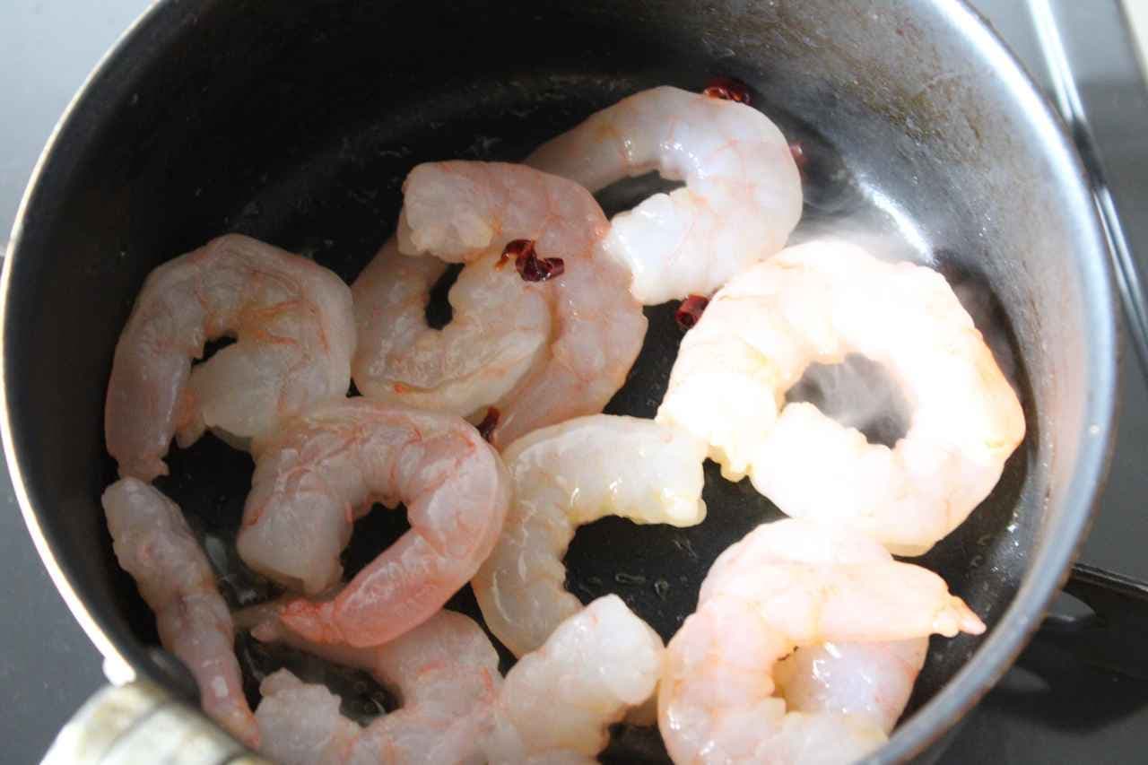 Spicy stir-fried shrimp