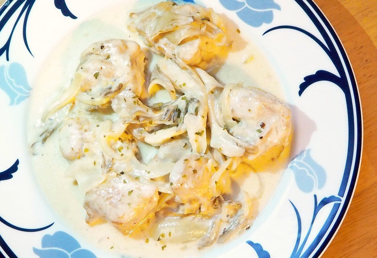 "Chicken and Maitake mushroom cream boiled" recipe
