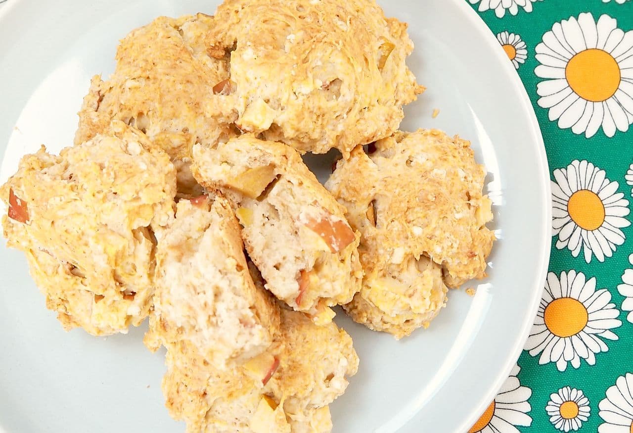 "Apple and tofu crispy scones" recipe