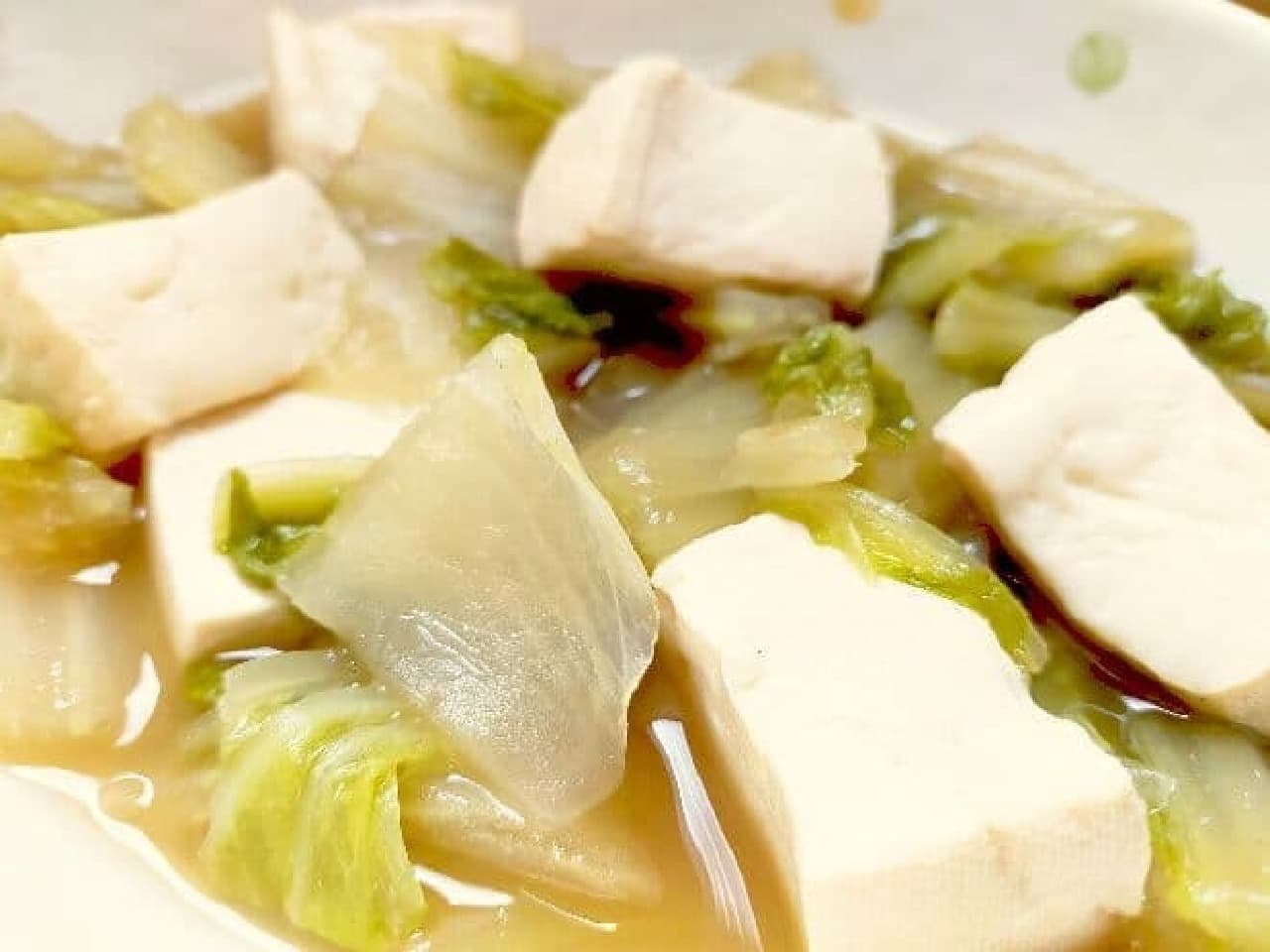 Boiled Chinese cabbage and tofu
