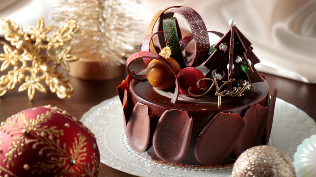 Bel Amer Christmas cake