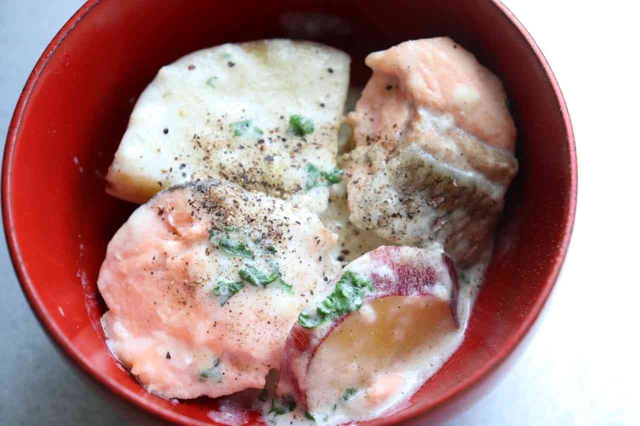 "Salmon and sweet potato cream boiled" recipe