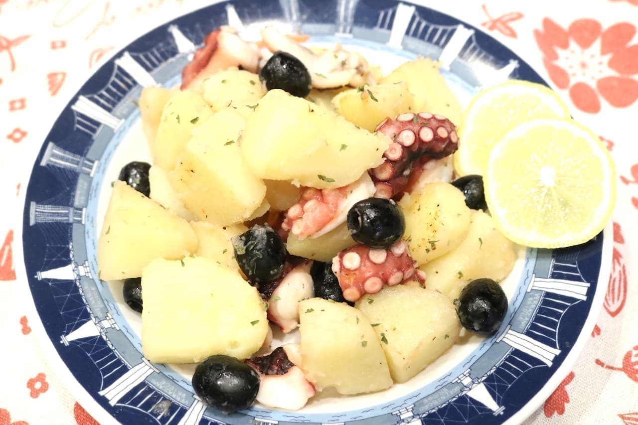 Recipe for "stir-fried potatoes and octopus with olives"