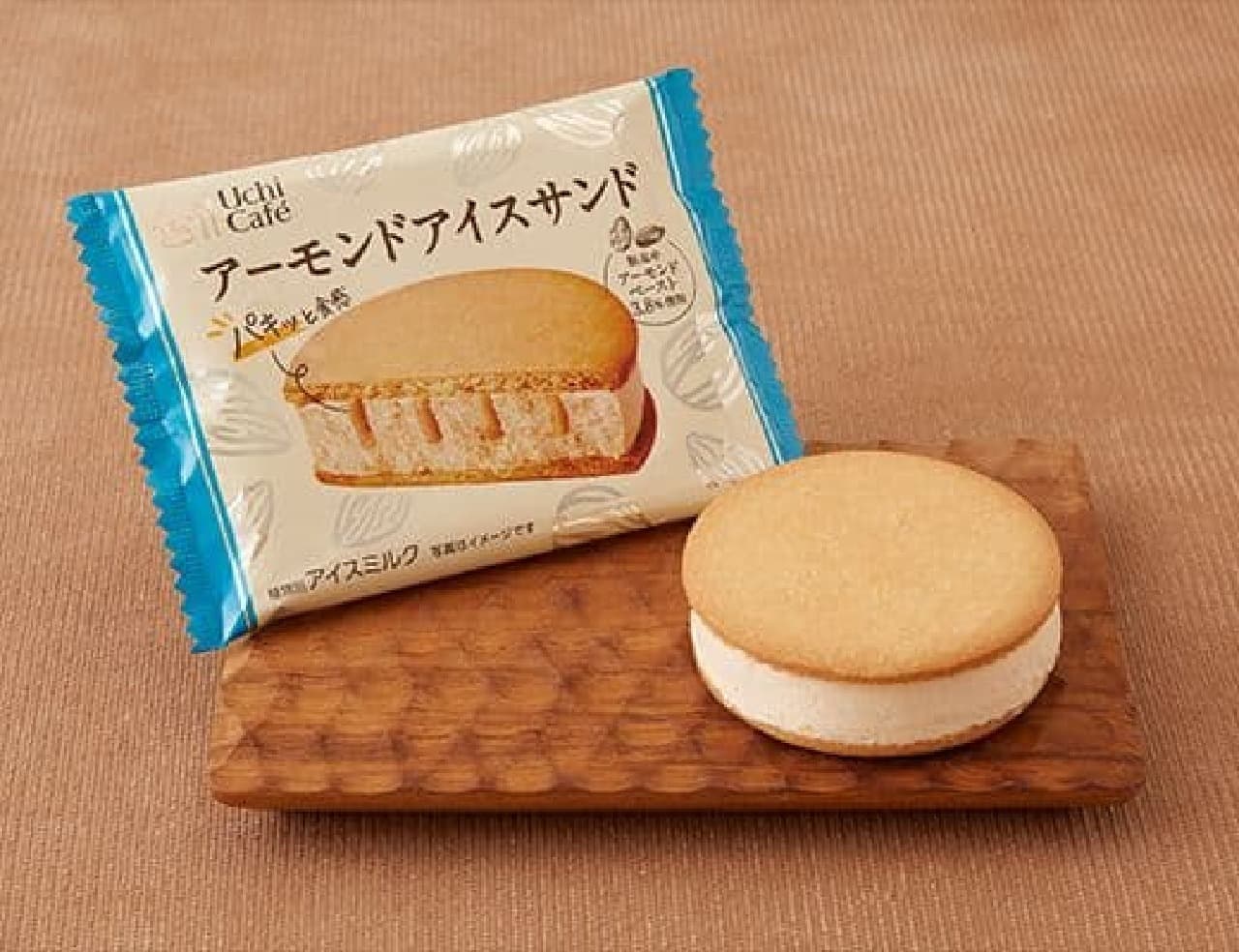 Lawson "Uchi Cafe Almond Ice Sandwich 72ml"