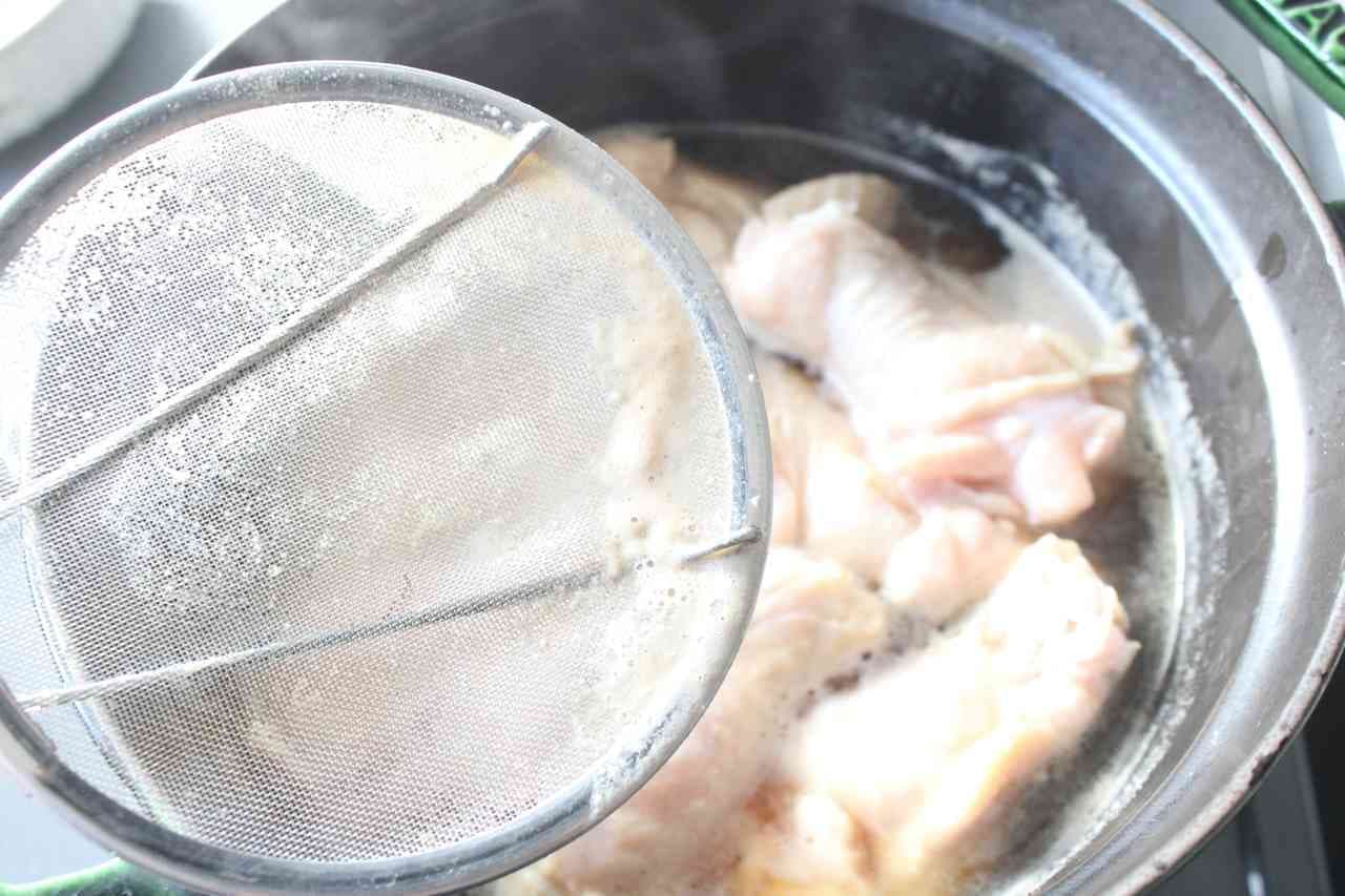 鶏手羽元とごぼうのポン酢煮