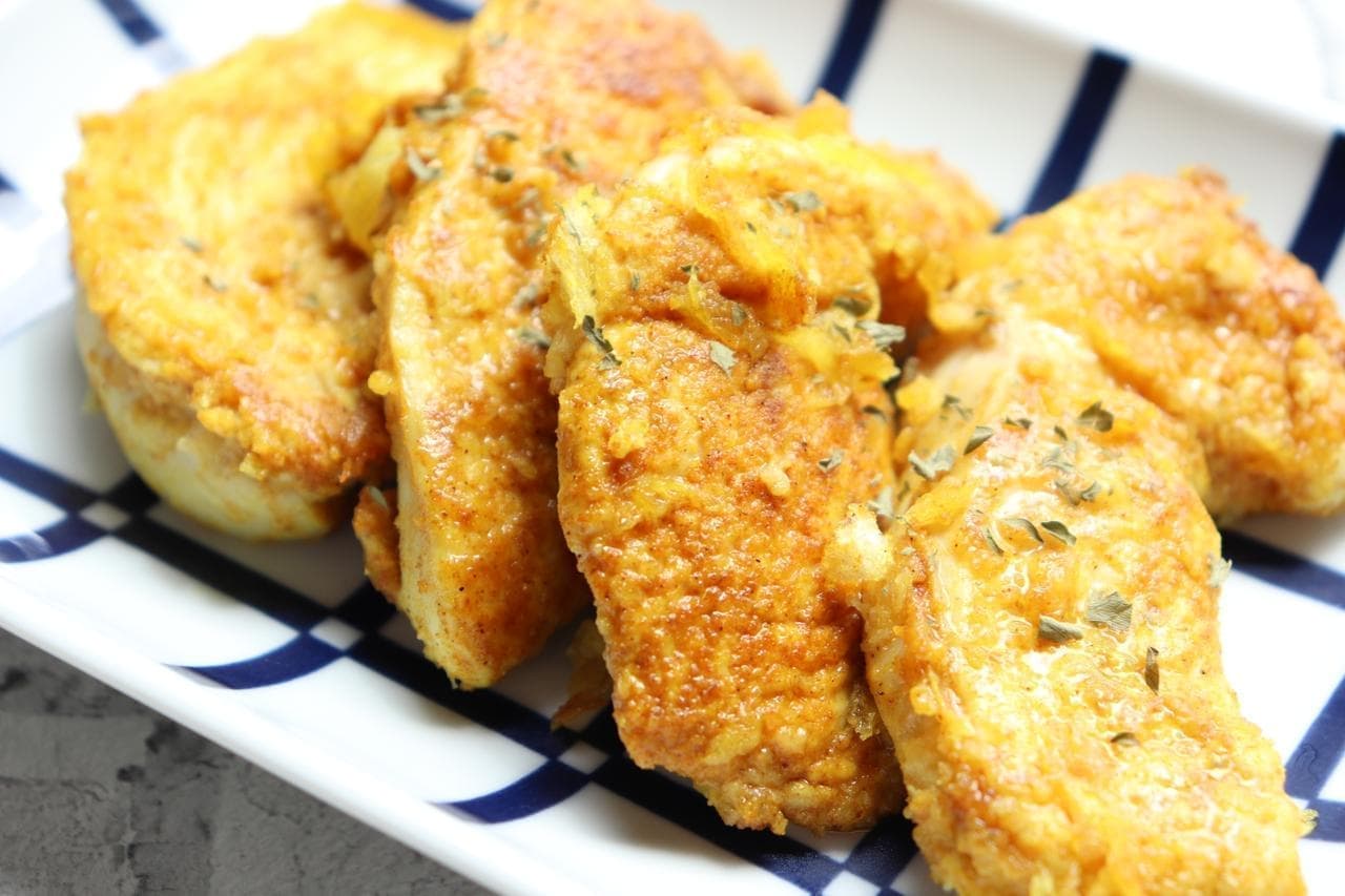 「鶏むね肉のパン粉焼き」レシピ