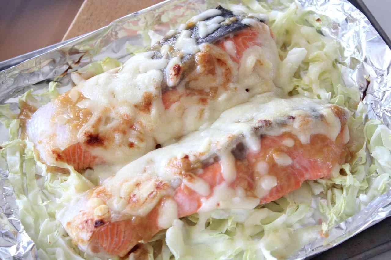 grilled salmon with miso cheese