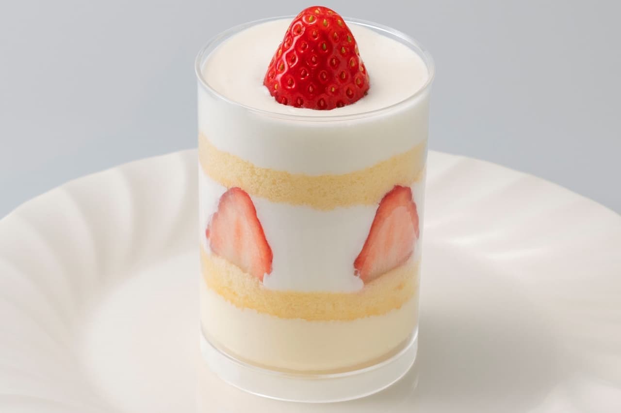 Fujiya "Shortcake 12 Stories "Strawberry Candle Short"".