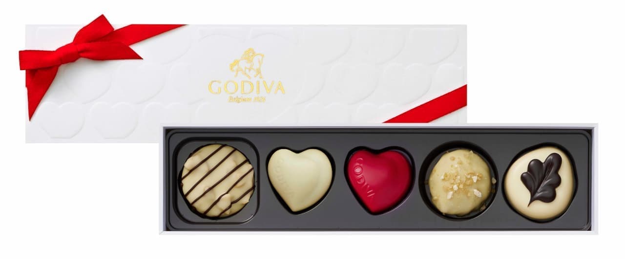 Godiva "Godiva White Collection, with all my heart"