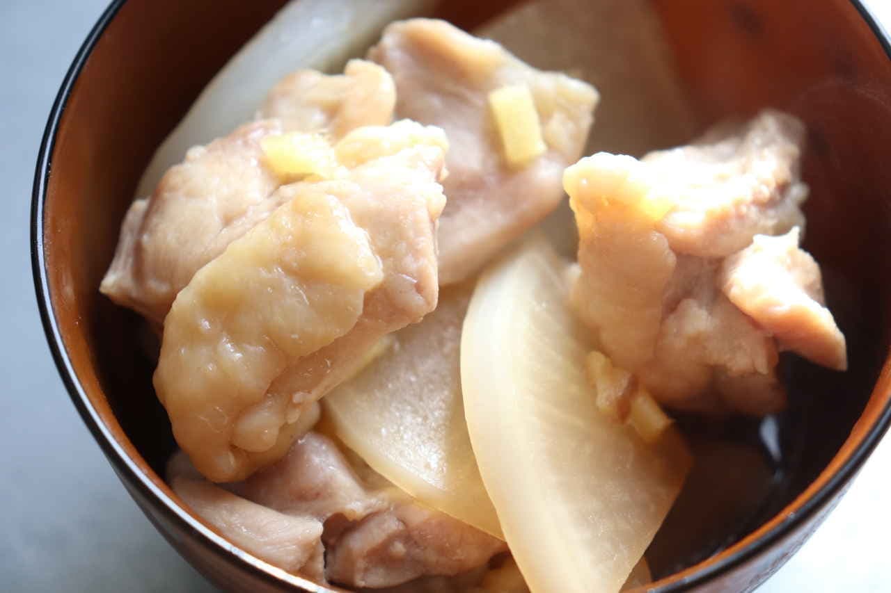 Recipe for "Chicken and Daikon with Ginger