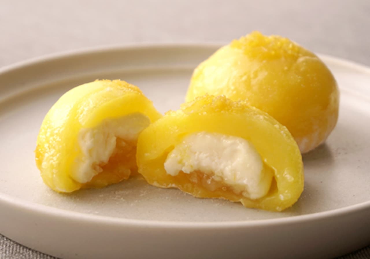 成城石井「フレッシュ瀬戸内レモンで作ったチーズクリーム大福」