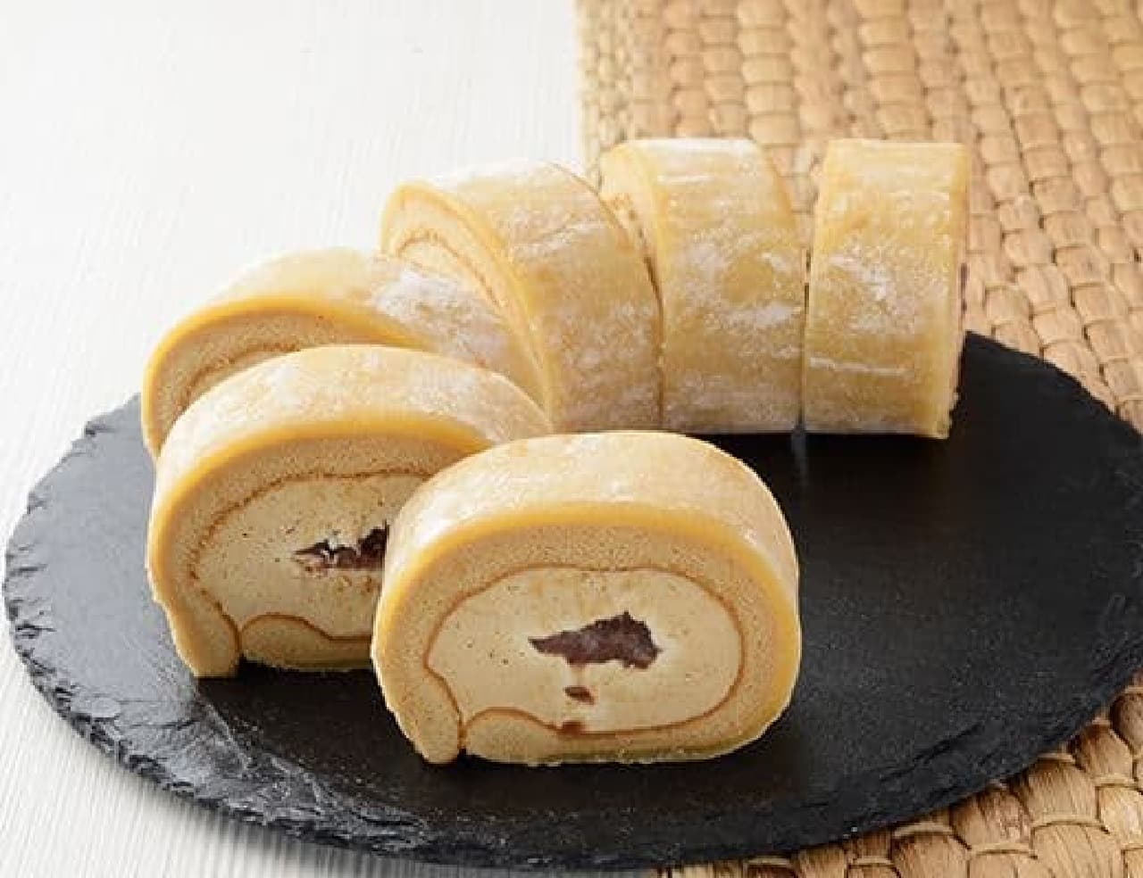 Lawson "Mochi texture rolls made with kinako mochi