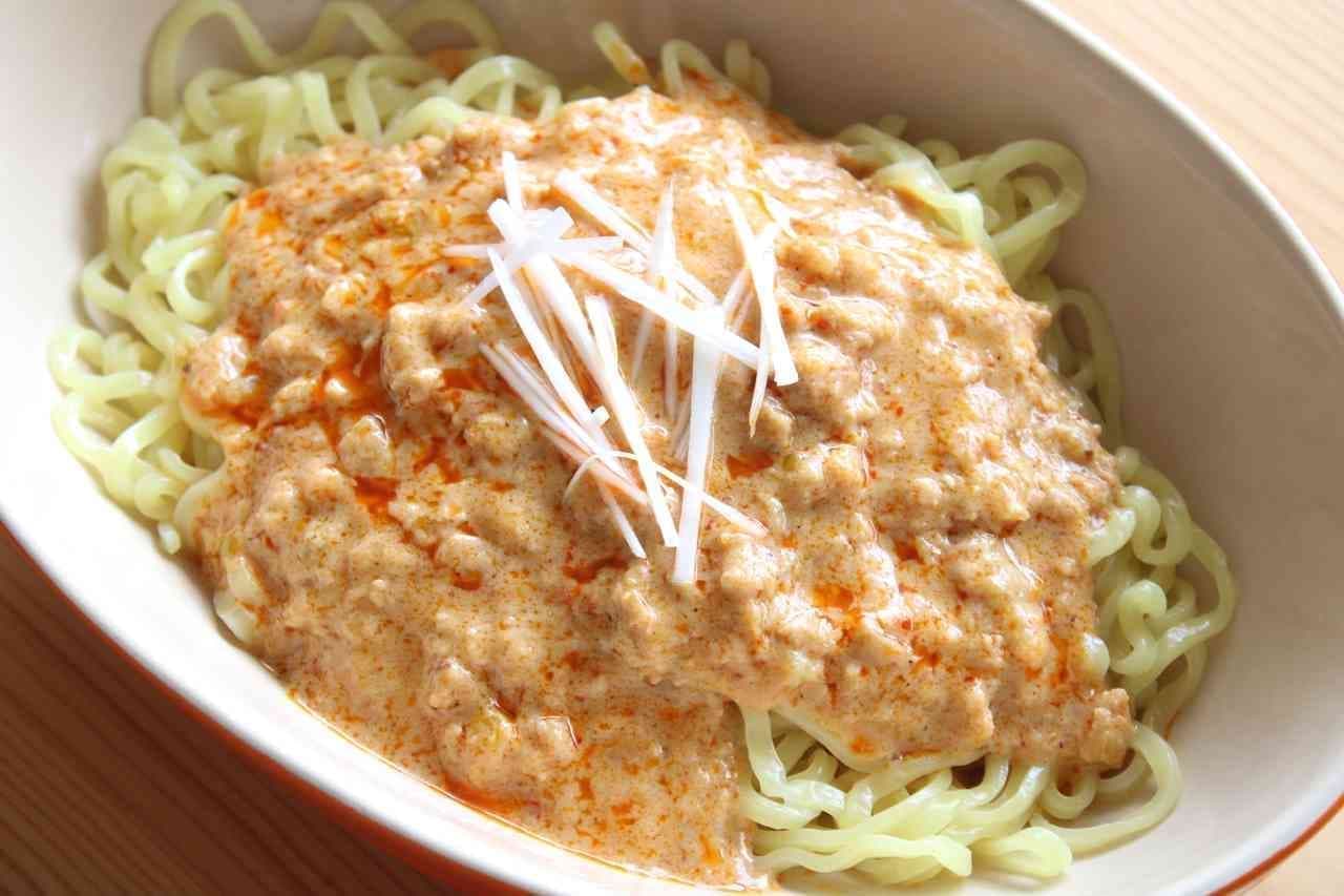 KALDI: "Soybean Meat in Soy Milk Soupless Noodle Sauce