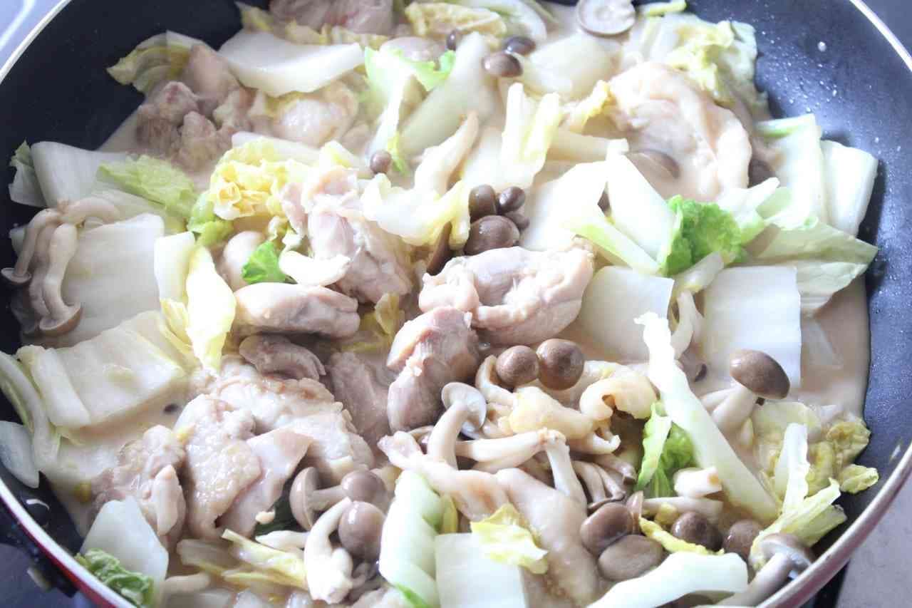 鶏肉と白菜の和風クリーム煮