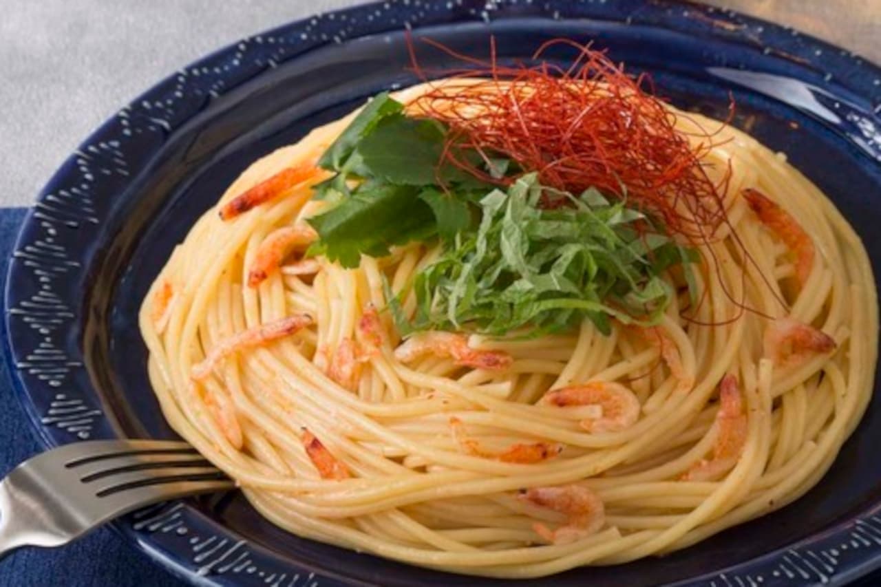 イタリアン・トマト「桜海老の海老オイルソース」