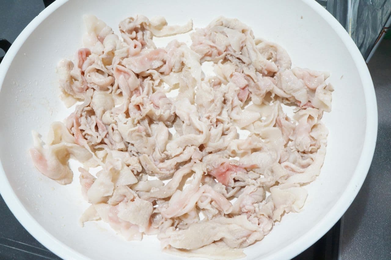 「豚となすのキムチ炒め」の簡単レシピ