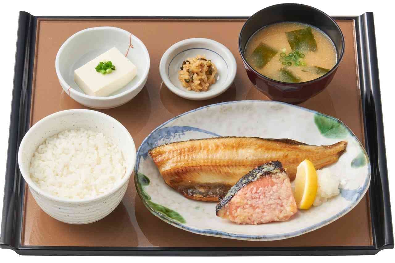 Yayoiken "set meal of grilled silver salmon with salted malt and shimahokke