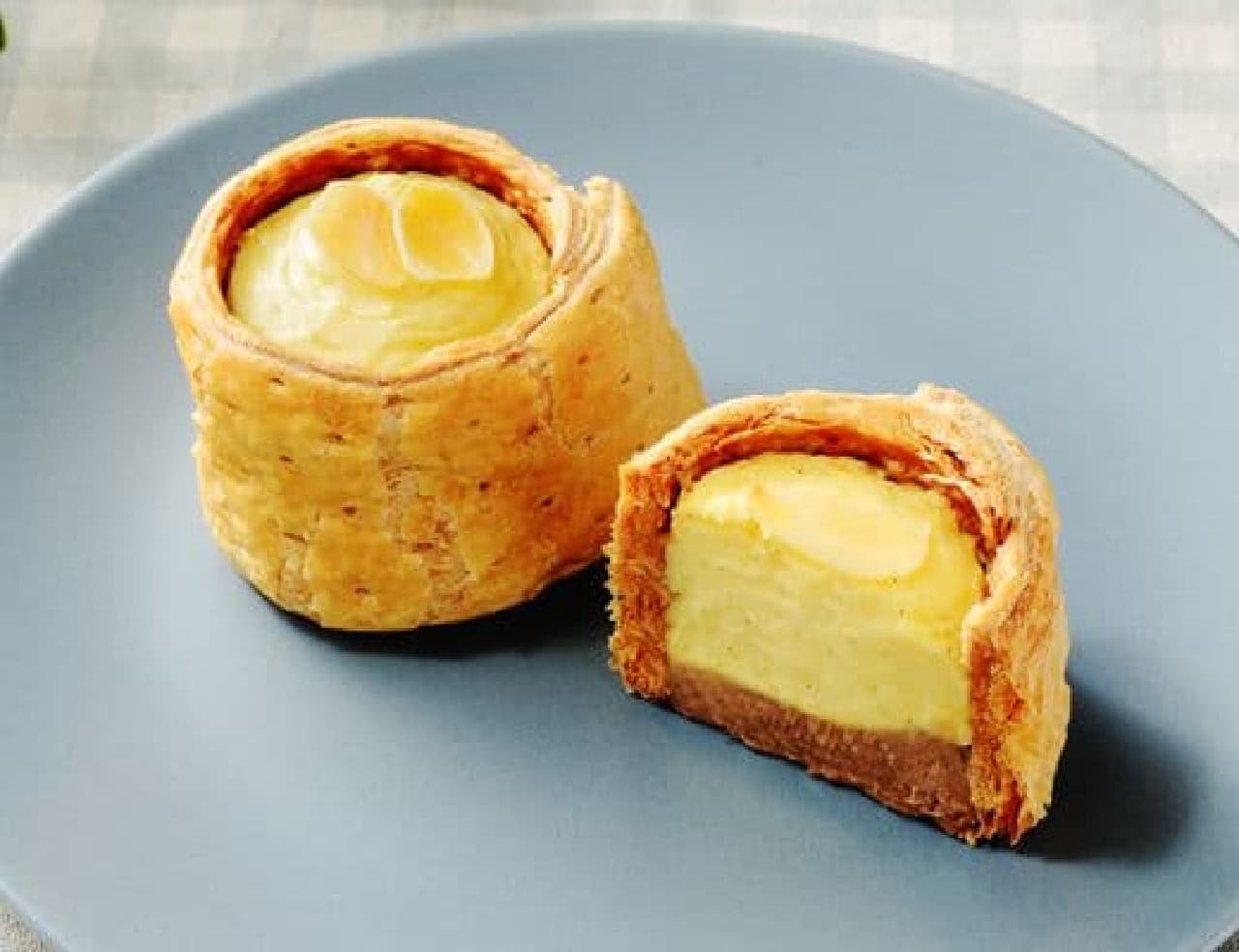 Lawson "Pie with Filling Custard Cream