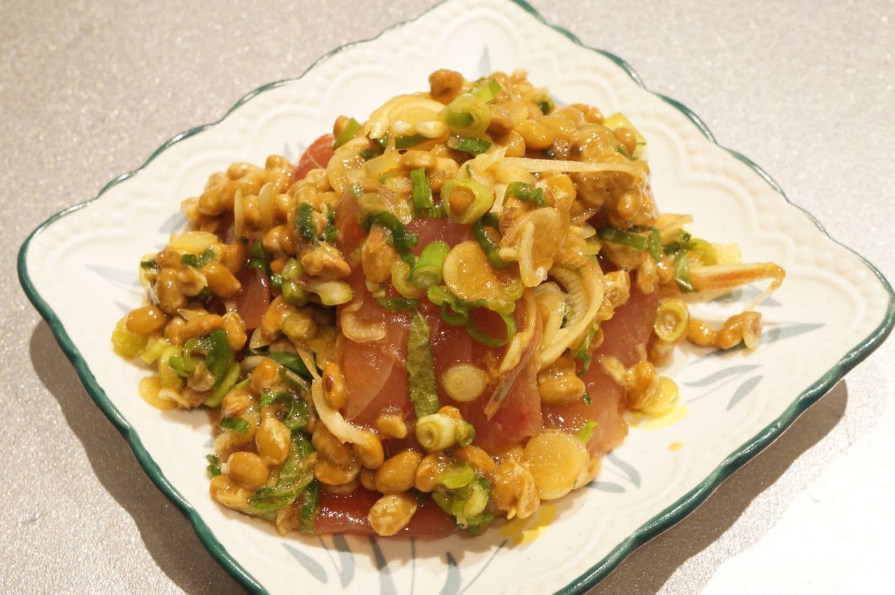 Easy recipe for "Tuna and natto with condiments