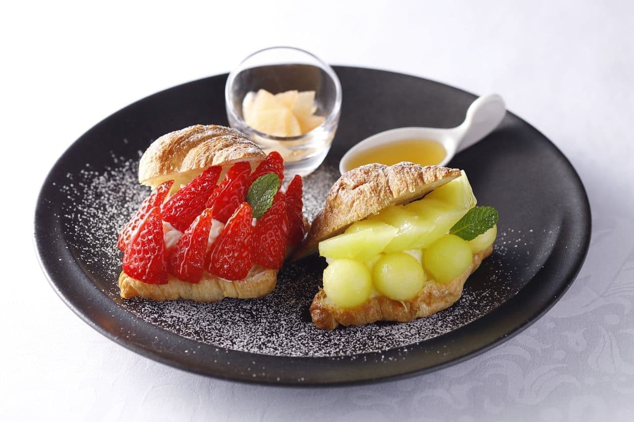 Shiseido Parlor "Fruit Sandwich on Croissant