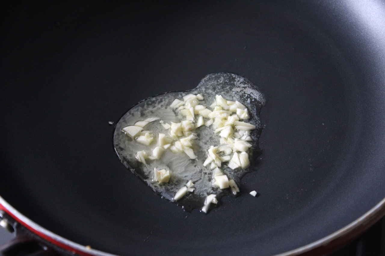 ホタルイカのバター醤油ソテー