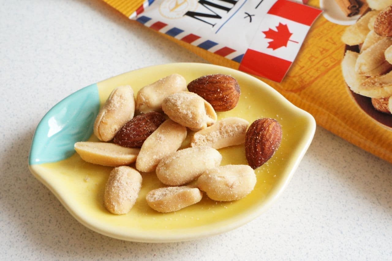 Daiso "Traveling Mixed Nuts Maple Cinnamon Flavor