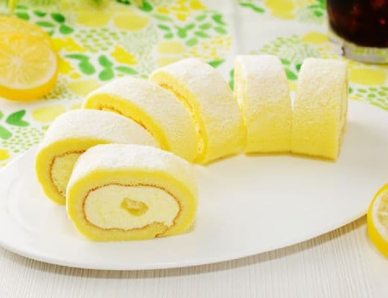LAWSON "Lemon Mochi Texture Roll (Setouchi Lemon)