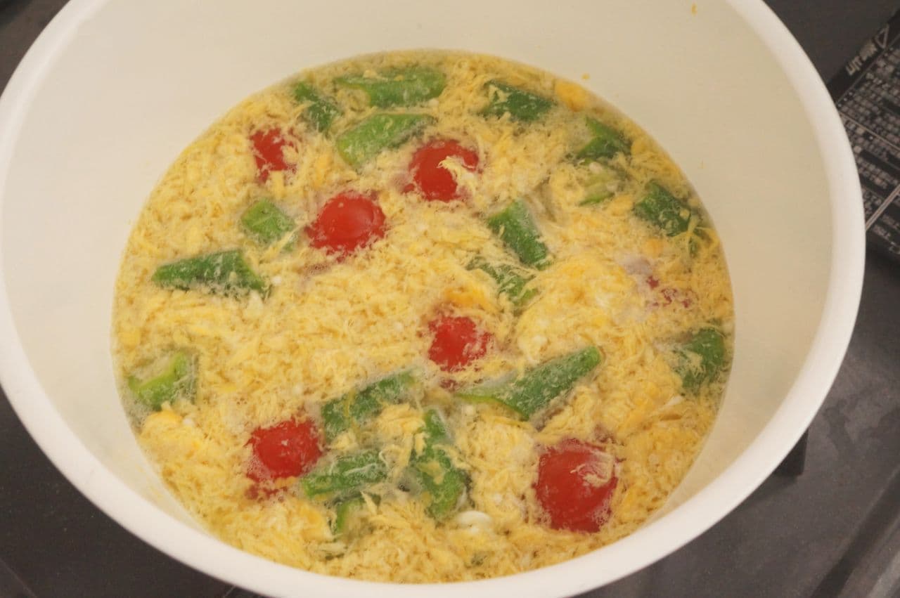 「トマトとオクラの中華スープ」簡単レシピ