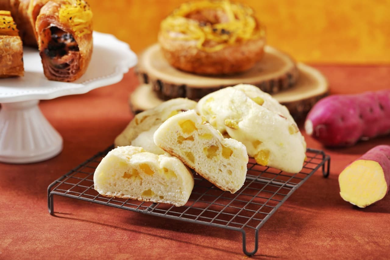 Heart Bread Antique "Oven Baked Sweet Potato Ring" "Gorogoro Sweet Potato