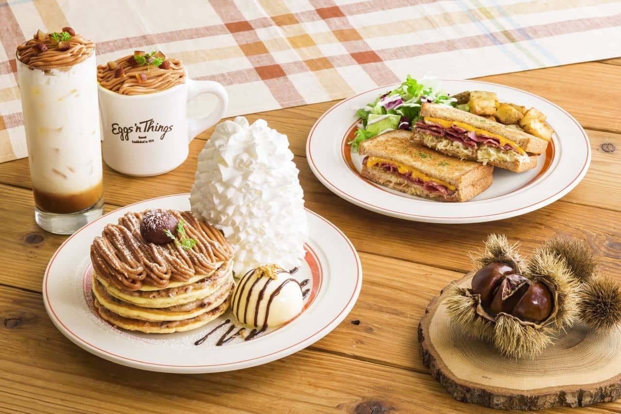 Eggs 'n Things "Mont Blanc Pancakes (Rum Raisin/Custard)", "Pastrami Beef Hot Sandwich", "Mont Blanc Latte".