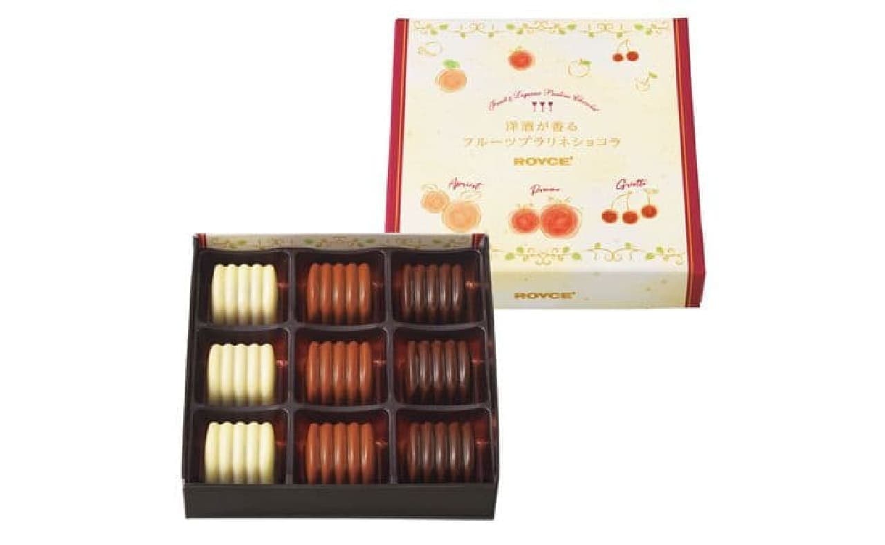 Lloyds "Fruit praline chocolates with a hint of Western liquor [assortment of 3 kinds]".