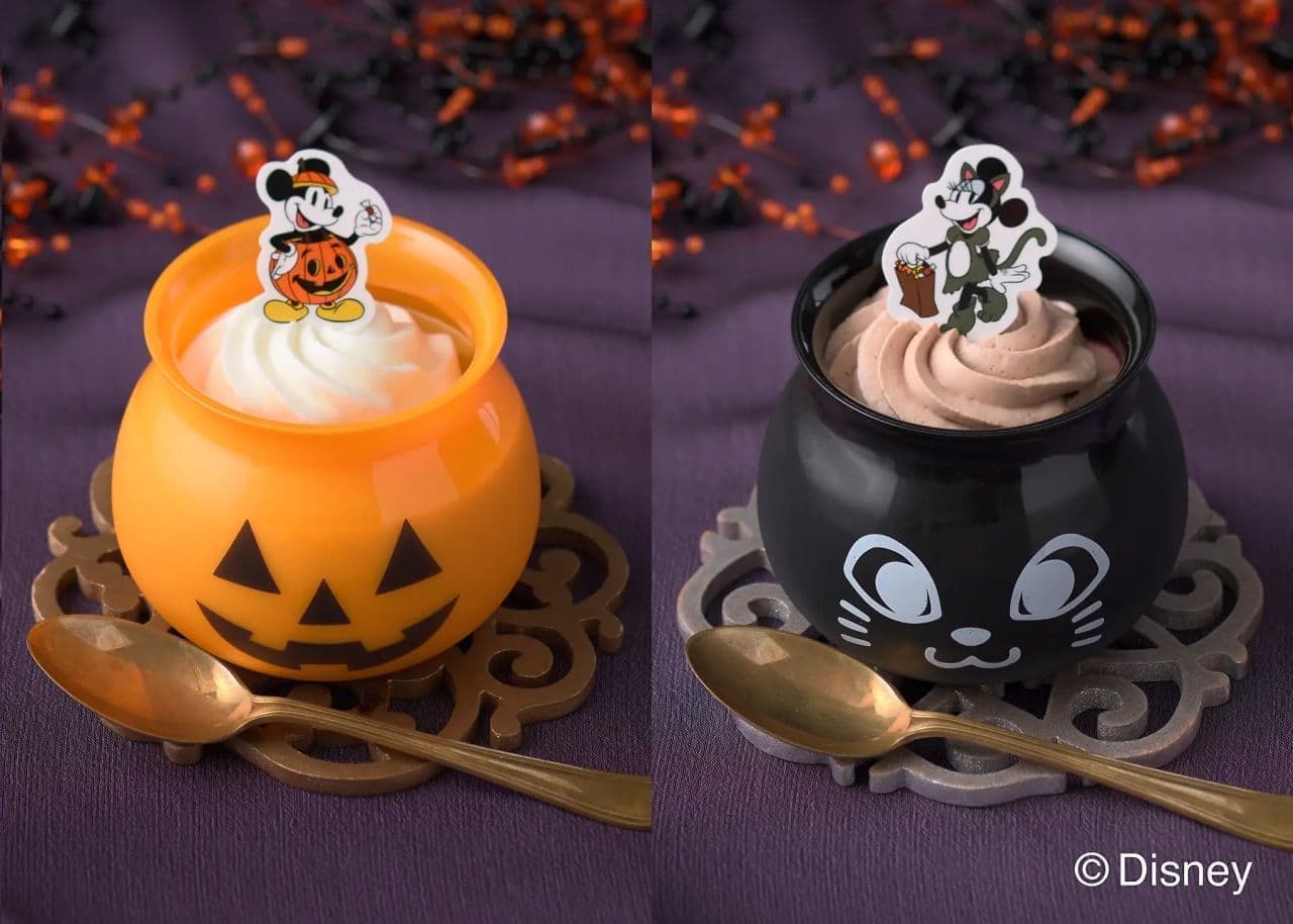 Ginza KOJI CORNER, "Mickey Mouse Pumpkin Pudding" and "Minnie Mouse Chocolate Pudding