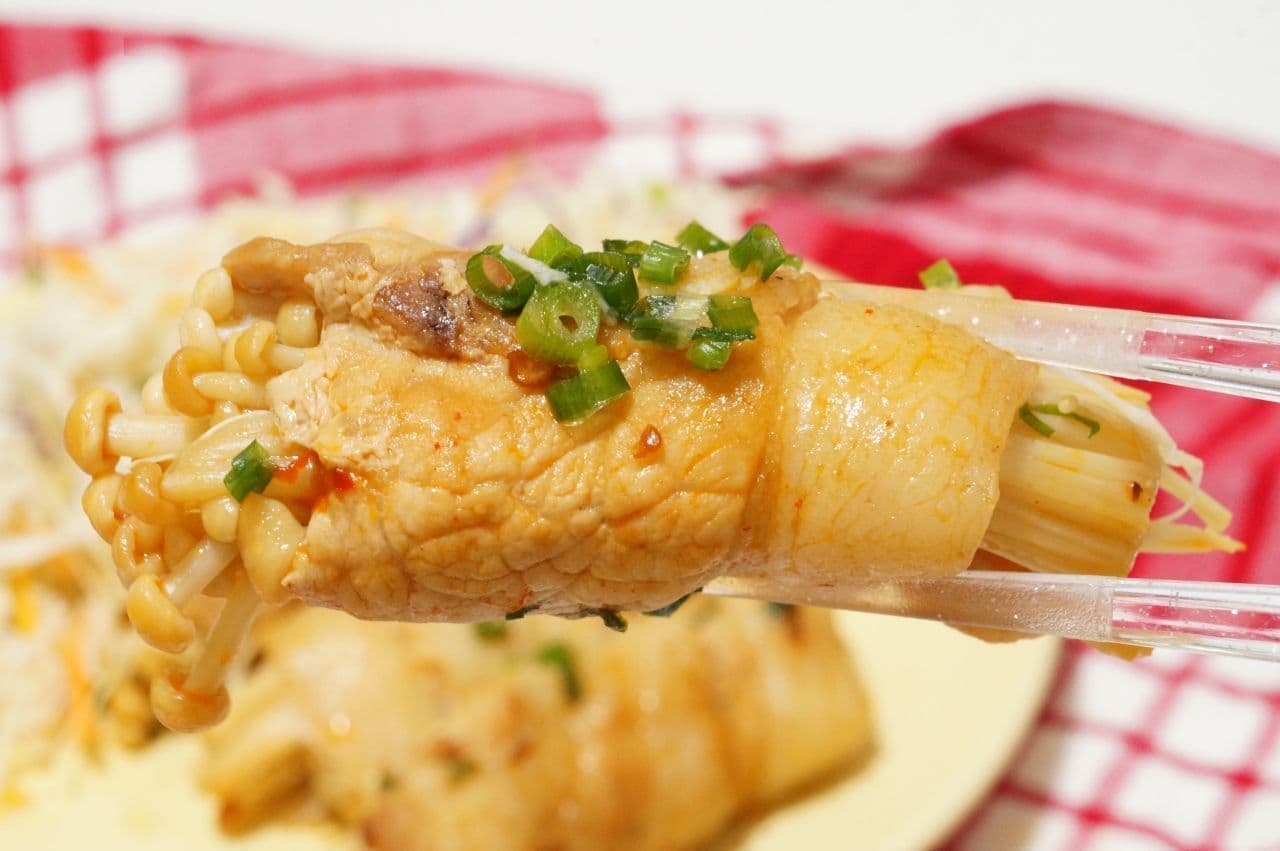 Simple recipe for "Enoki mushrooms wrapped with pork