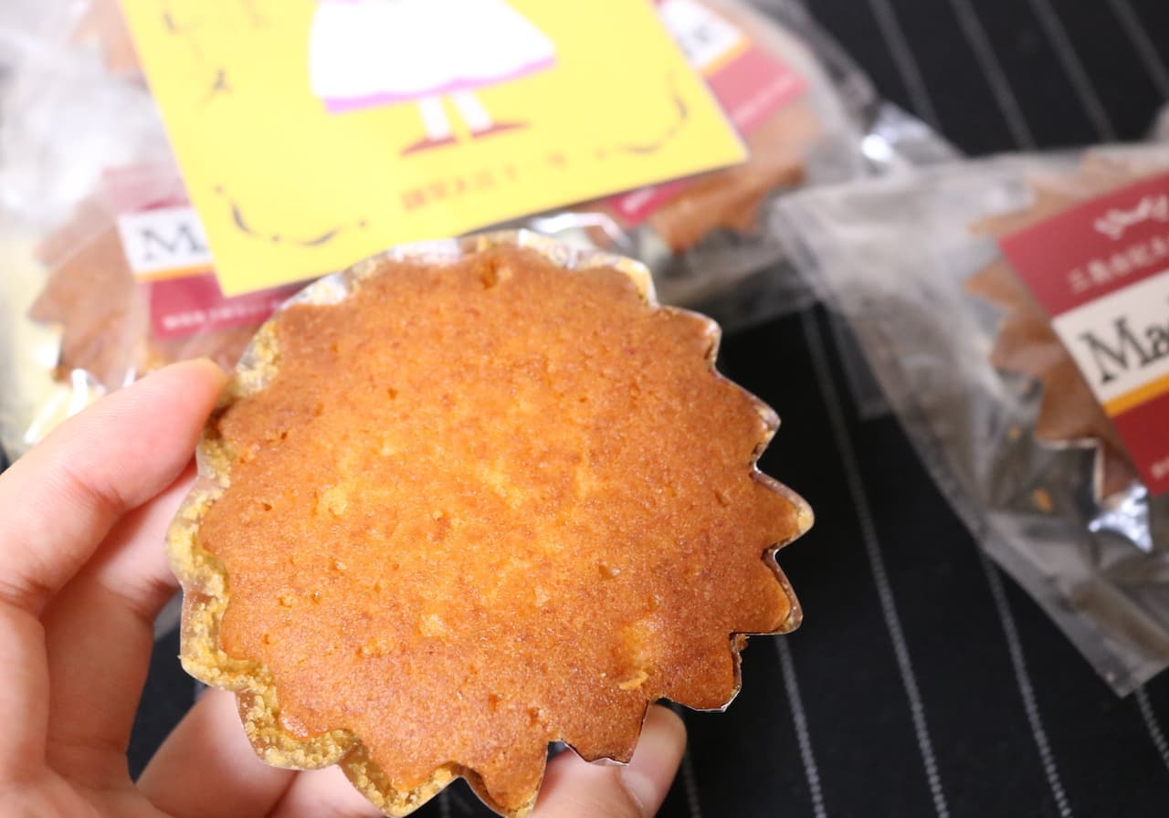 Madeleines, the signature product of Nisshindo Confectionery