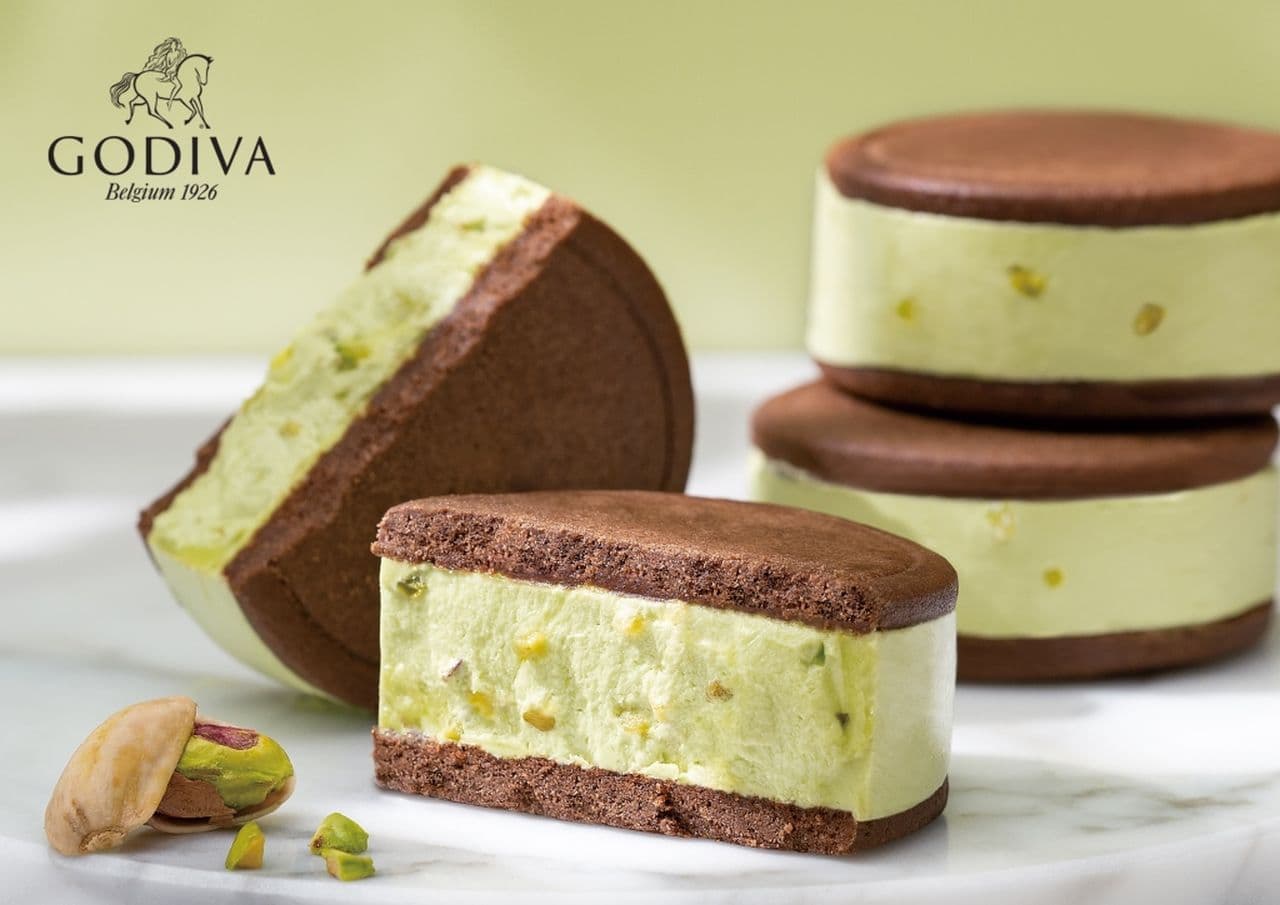 Godiva Monthly Chef's Selection "Butter Sandwich W Pistachio