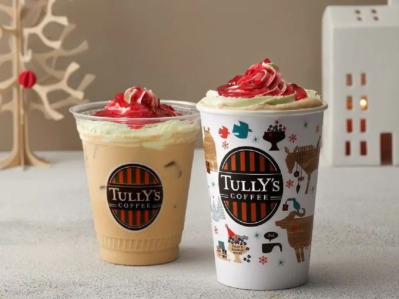 Tully's Coffee "& TEA Pistachio & Berry Milk Tea".