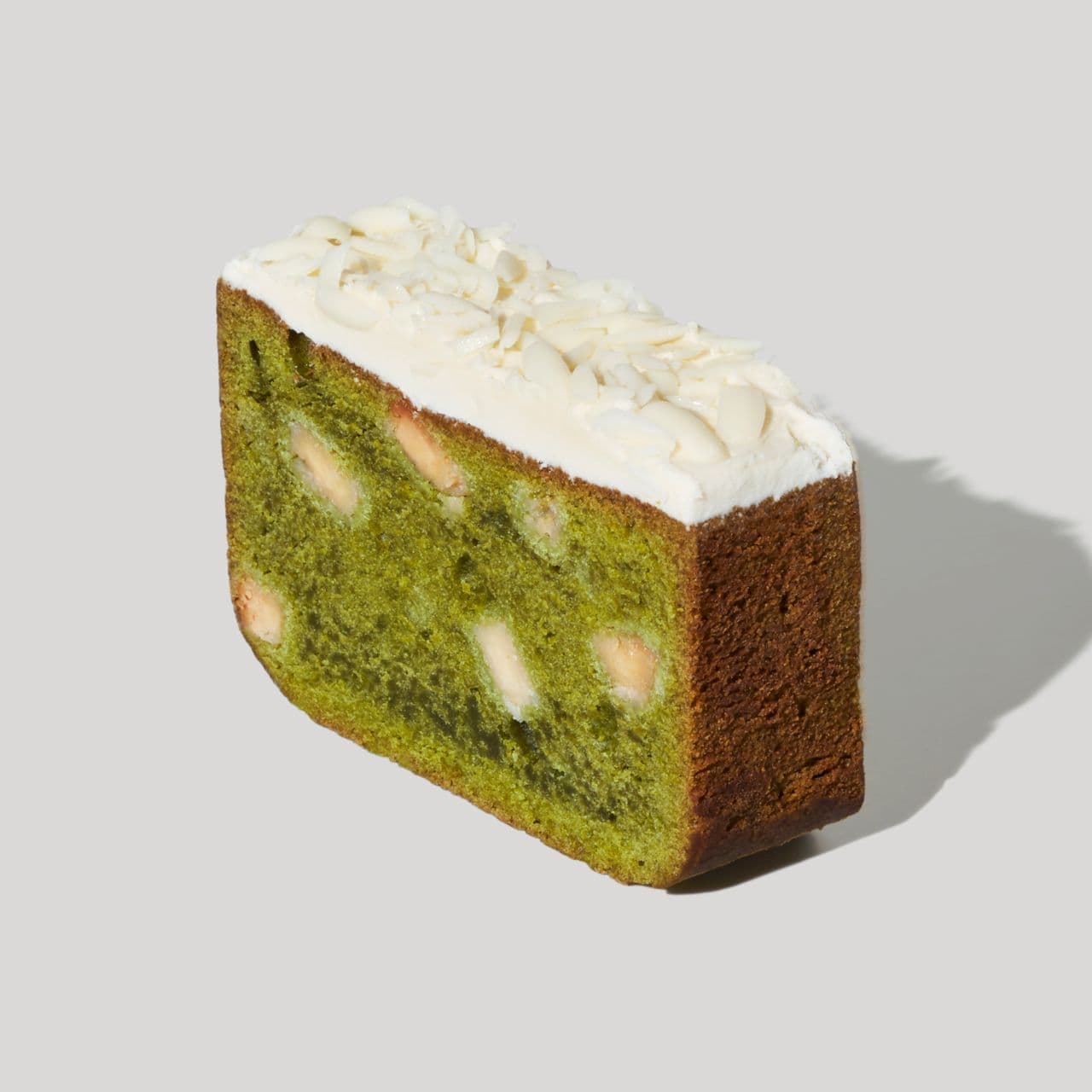 スターバックス「抹茶とホワイトチョコのパウンドケーキ」