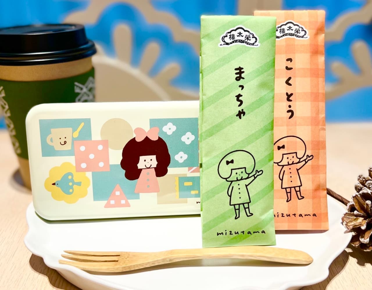 Eitairou Sohonshiro "Rabbit and Girl" "Handful of 2 pieces of Neri Yokan (brown sugar and green powdered tea)
