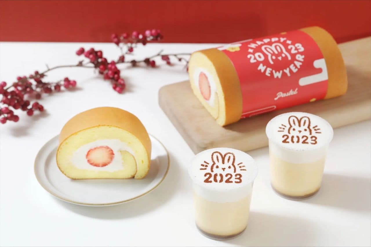 Pastel "NEWYEAR Pudding" and "Strawberry Roll