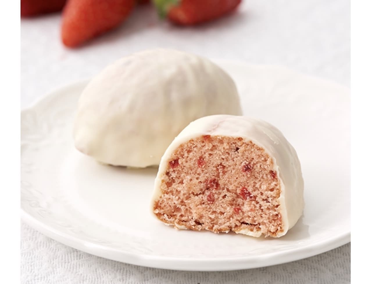 Chateraise "Ohisama-scented Strawberry Cake